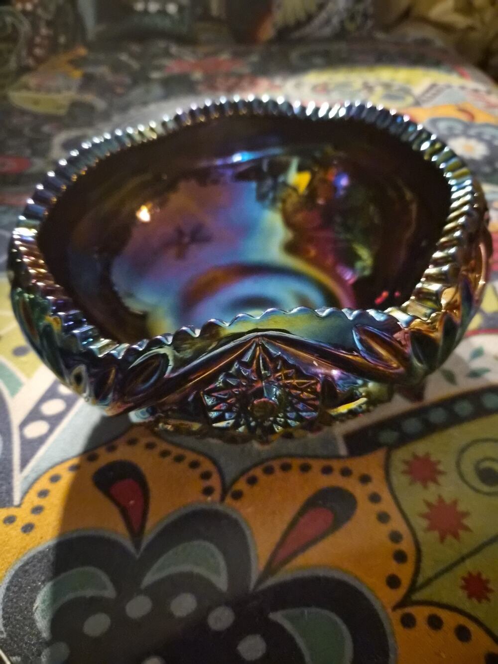Vintage LE Smith Carnivasl Glass Bowl In The Sawtooth Hobstar And Daisy Pattern